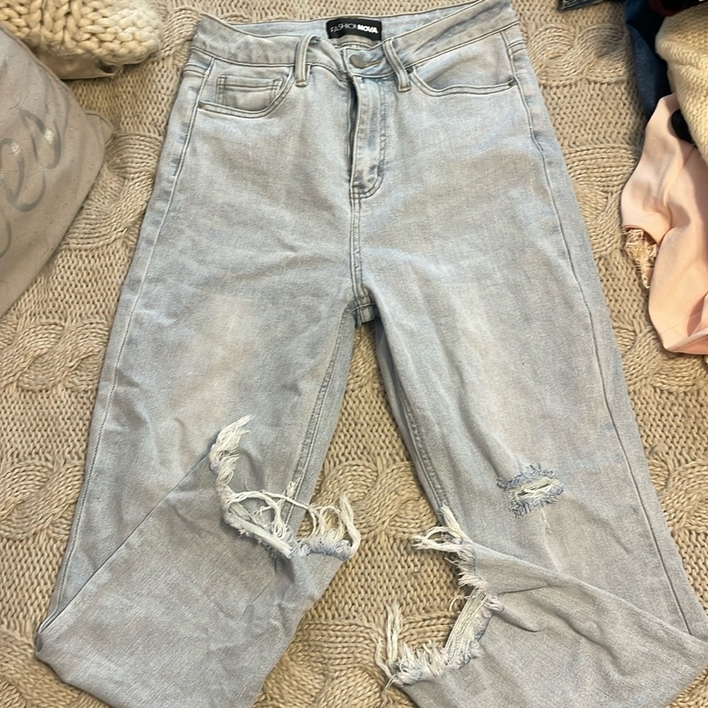 Ripped jeans